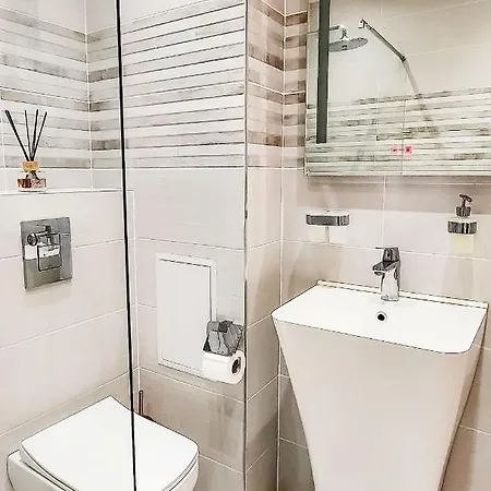 With Balcony, Lighthouse Golf Resort, 62sqm *